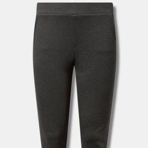 Torrid Pull-On Relaxed Taper Studio Luxe Ponte High-Rise Pant size 2 (18-20)